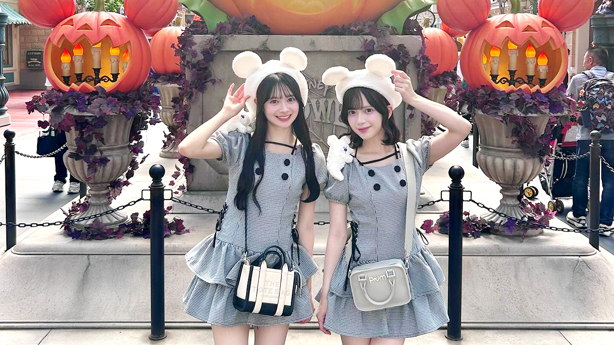 伊藤百花と川村結衣「ディズニー・ハロウィーン」で可愛すぎる”おばけ”のお揃いコーデ👻🎃（10/10更新）