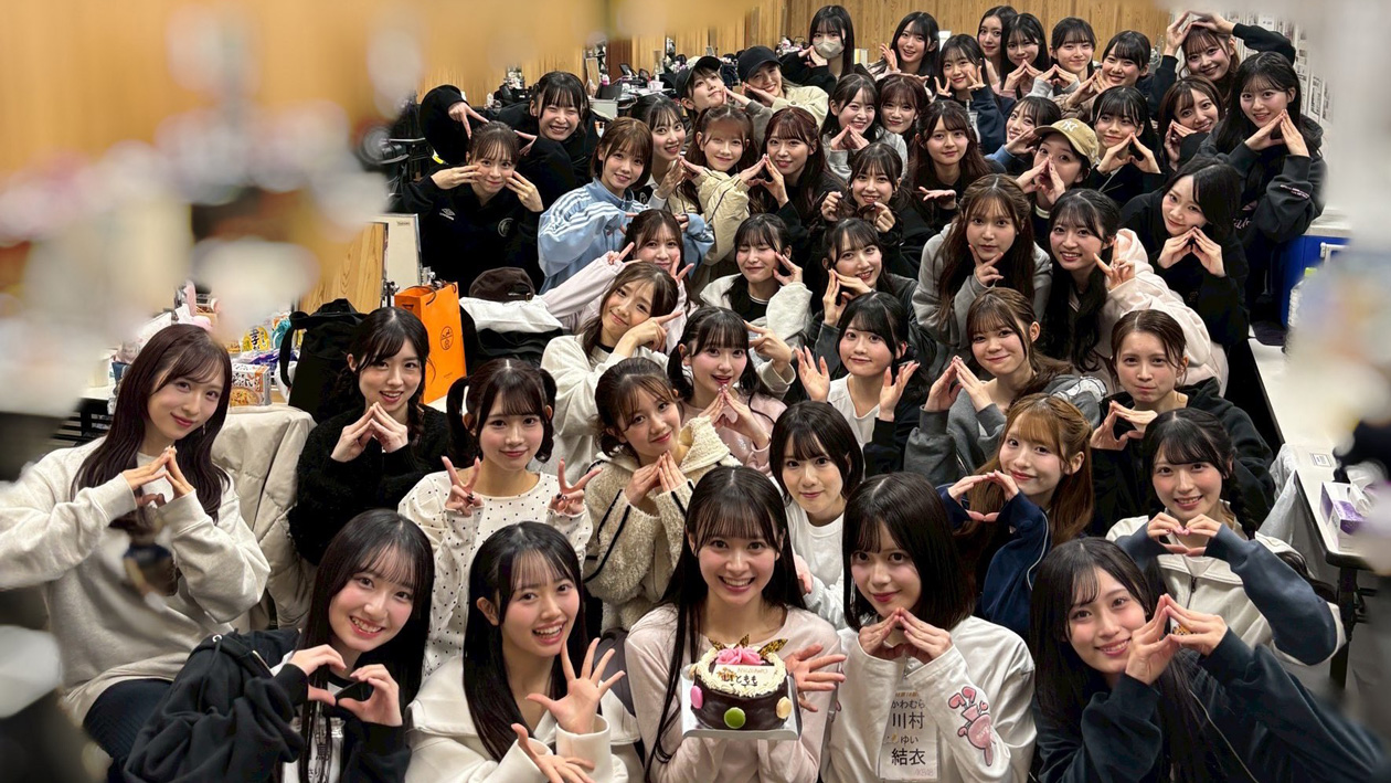 AKB48 20周年日本武道館コンサートで伊藤百花の誕生日をお祝い！祝福まとめ